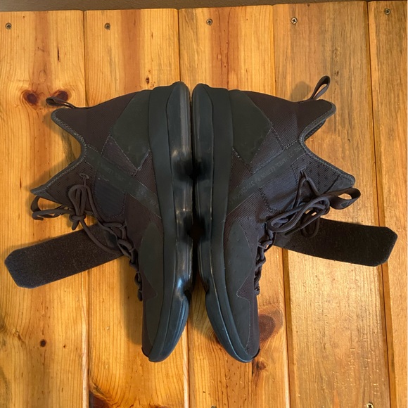 2017 LeBron 14 Limited 'Zero Dark Thirty' Size 13 - Picture 4 of 9